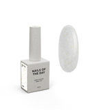 NAILSOFTHENIGHT Opal top 01 — top con brillos opalinos sobre una base transparente, sin capa pegajosa y sin filtros UV para uñas, 10 ml