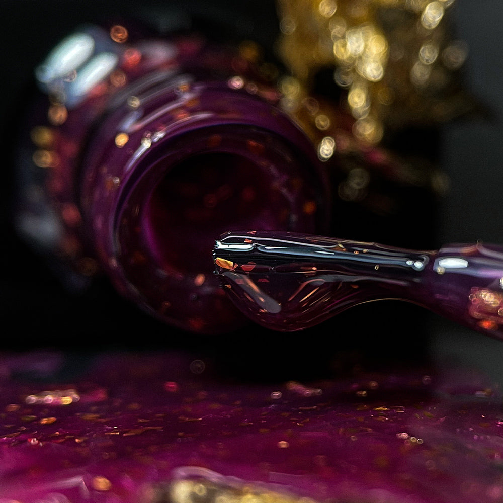 NAILSOFTHEDAY Malbec base potal 01 – fantástica base imitacion cristal con elementos dorados, 10 ml