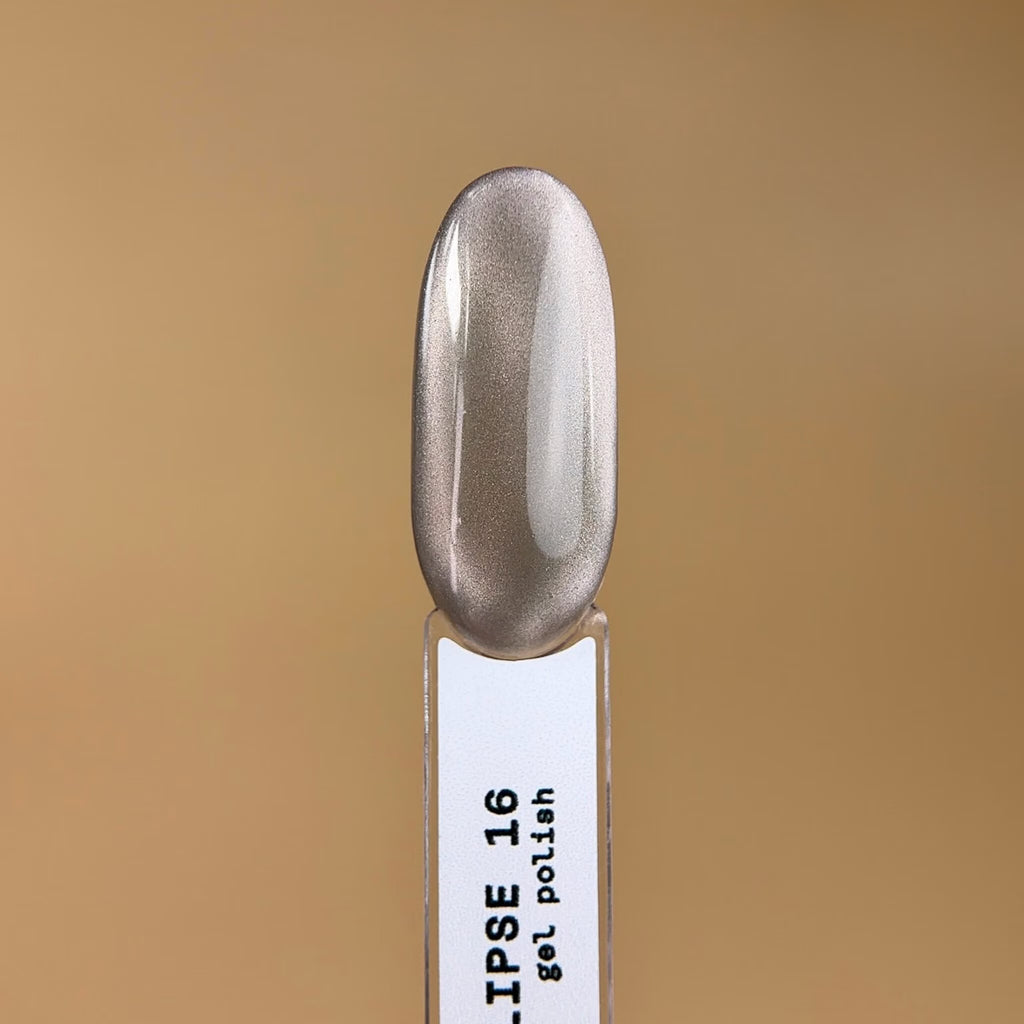 BIBLIOTEKA Esmalte Cat Eye Nº 16 Eclipse — Gris plateado, 10 ml