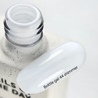 NAILSOFTHEDAY Bottle Gel 44 Shimmer — gel ultrarresistente blanco con shimmer plateado para reforzar las uñas, 10 ml