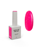 NAILSOFTHEDAY Color of the Month August 2026 CHRIN – fucsia con pan de oro y shimmer, cobertura en una sola capa, 10 ml