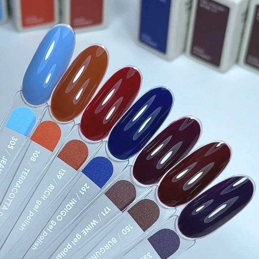 NAILSOFTHEDAY Gel Polish Rich — esmalte semipermanente rojo intenso con cobertura completa en una sola capa. 10 ml.
