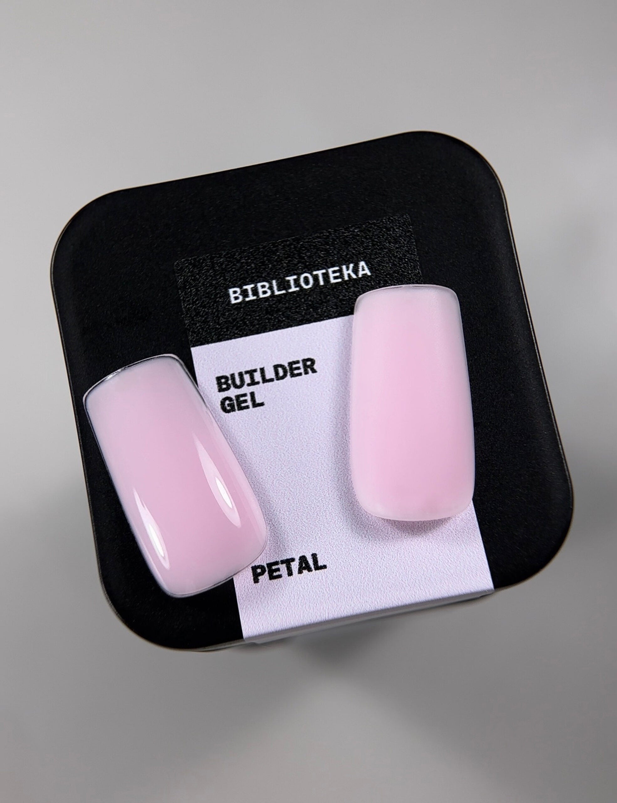 BIBLIOTEKA Builder Gel № 04 Petal  - Rosa suave, 30 ml