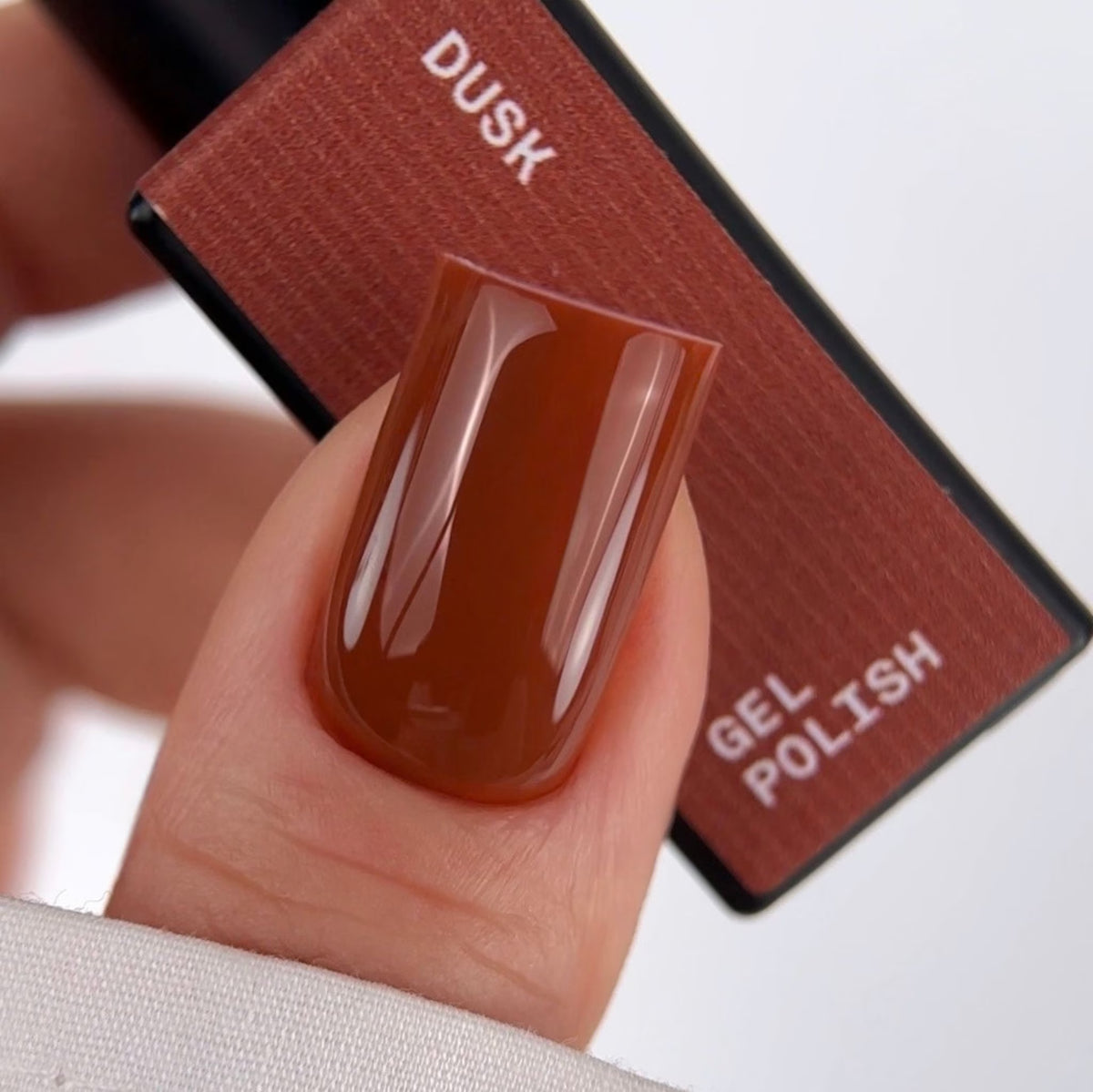 BIBLIOTEKA GEL POLISH Nº 79 DUSK – TERRACOTA APAGADO, 10 ML