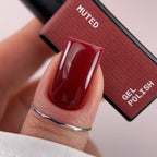 BIBLIOTEKA Esmalte Semipermanente Nº61 Muted – burdeos con subtono cálido, 10 ml