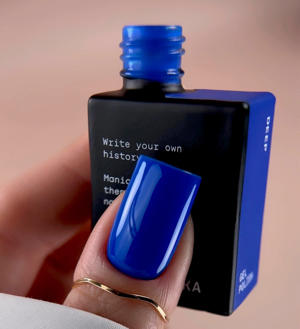 BIBLIOTEKA Esmalte Nº 31 Deep — Azul, 10 ml