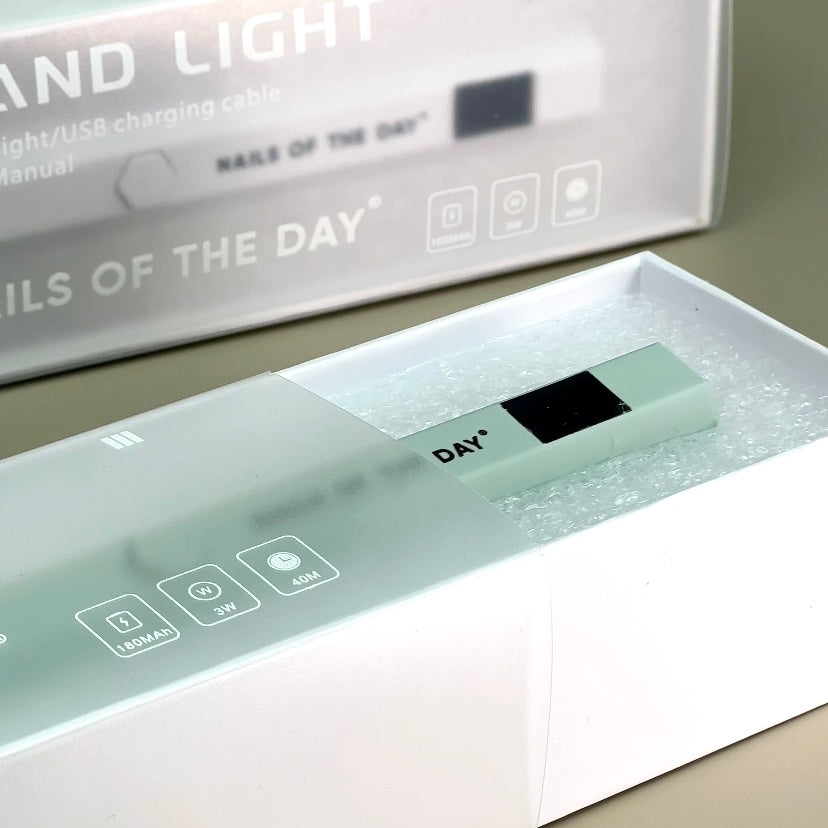 NAILSOFTHEDAY Nail lamp  — Blanca, linterna para formas superiores e inferiores