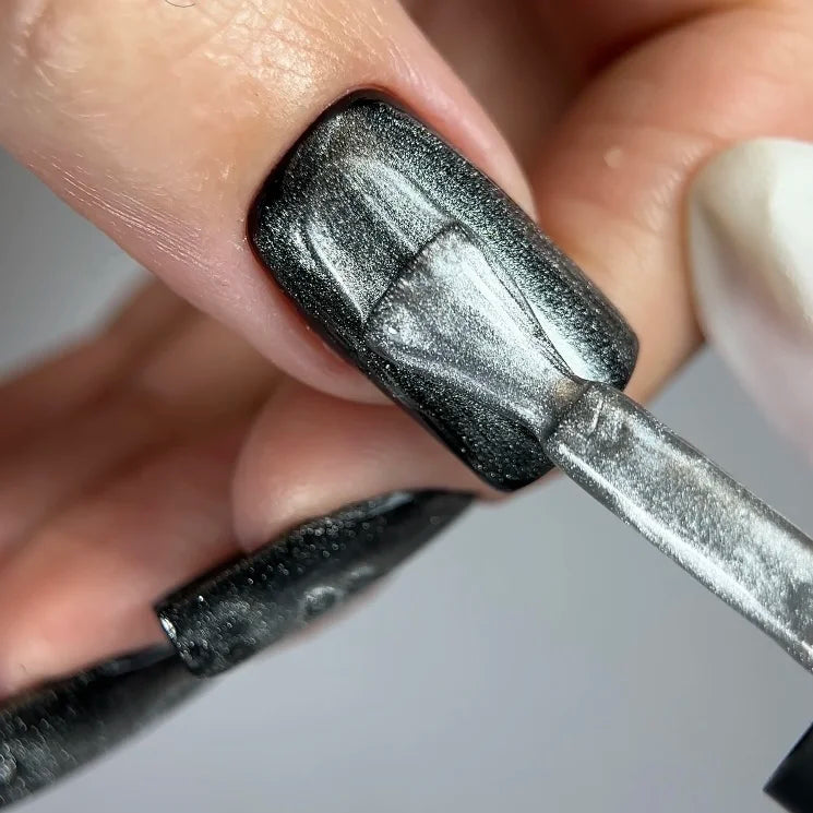 NAILSOFTHEDAY Wondercat es un supe gato coreano para uñas con una nueva fórmula, 10 ml