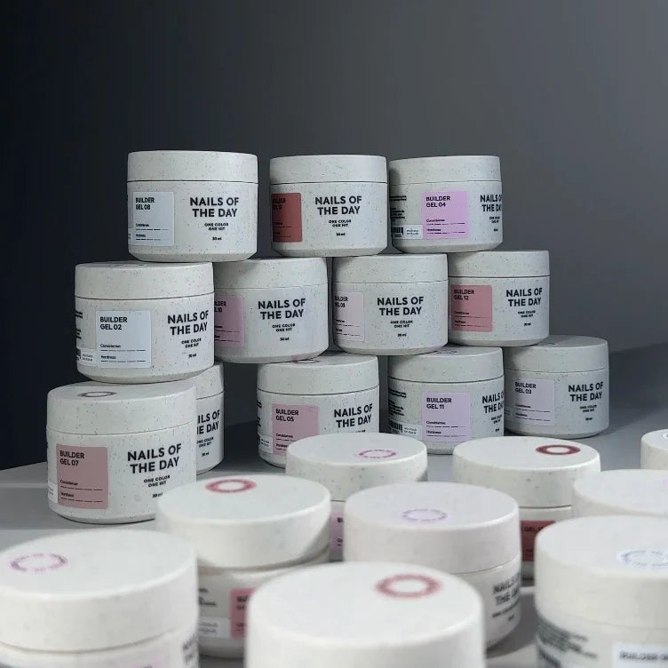 NAILSOFTHEDAY Builder Gel 11 — gel rosa claro para extensiones de uñas, 15 ml