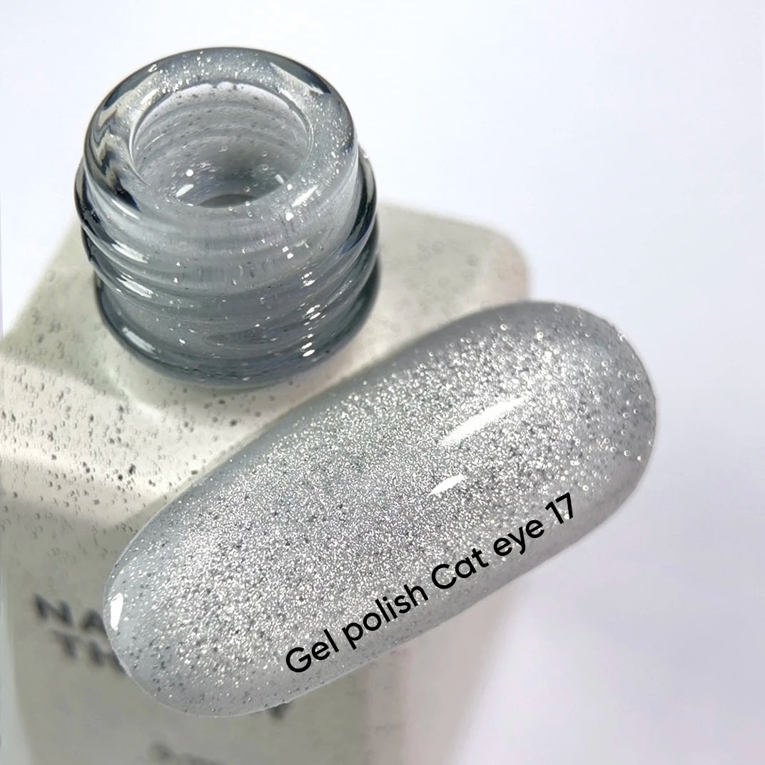 NAILSOFTHEDAY Gel Polish Cat Eye 17 — esmalte ojo de gato plateado sobre base lechosa, 6 ml