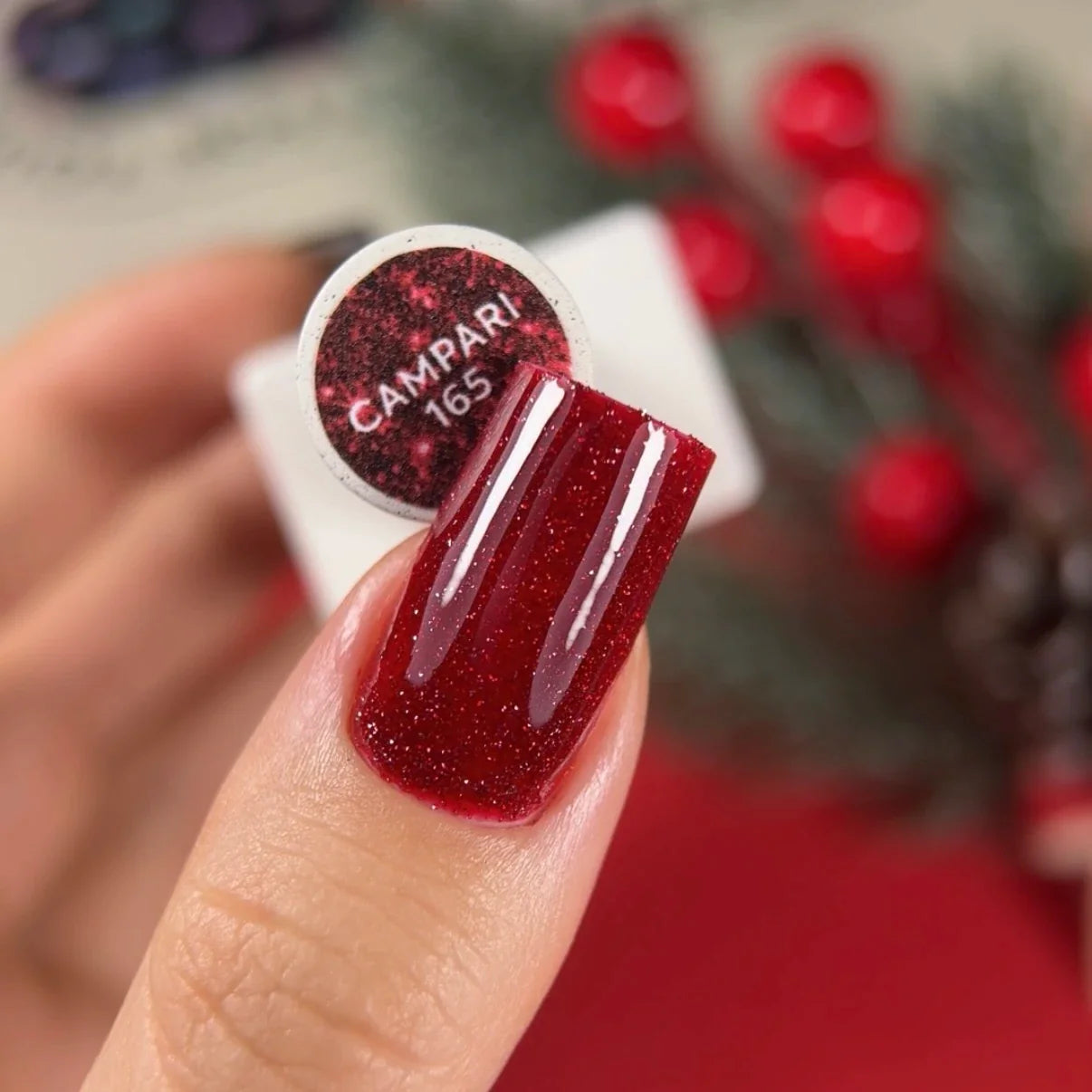 NAILSOFTHEDAY Gel Polish Campari — esmalte semipermanente rojo reflectante, 10 ml