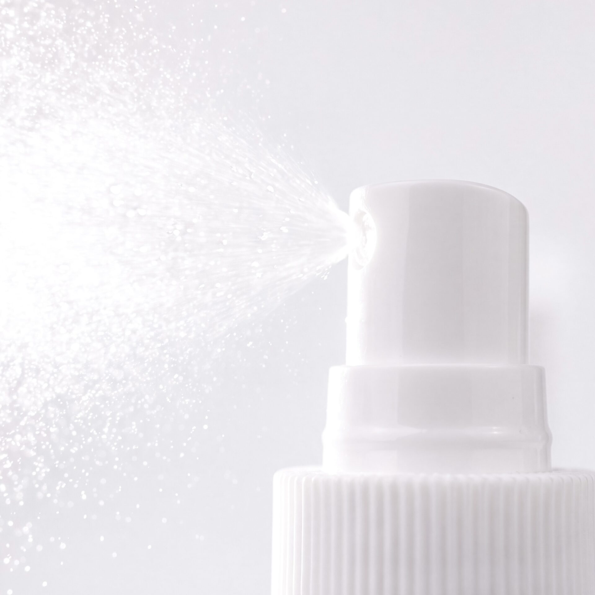 Resultum Keratolitix Spray – Queratolítico líquido en spray con Urea 20%, 150 ml