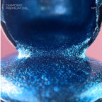 NAILSOFTHENIGHT Diamond Premium gel – esmalte en gel 05 — esmalte semipermanente azul con con finas hojas metálicas para uñas, 5 ml