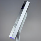 NAILSOFTHEDAY Metal Line Lamp: una linterna de metal con soporte para formas superiores/inferiores