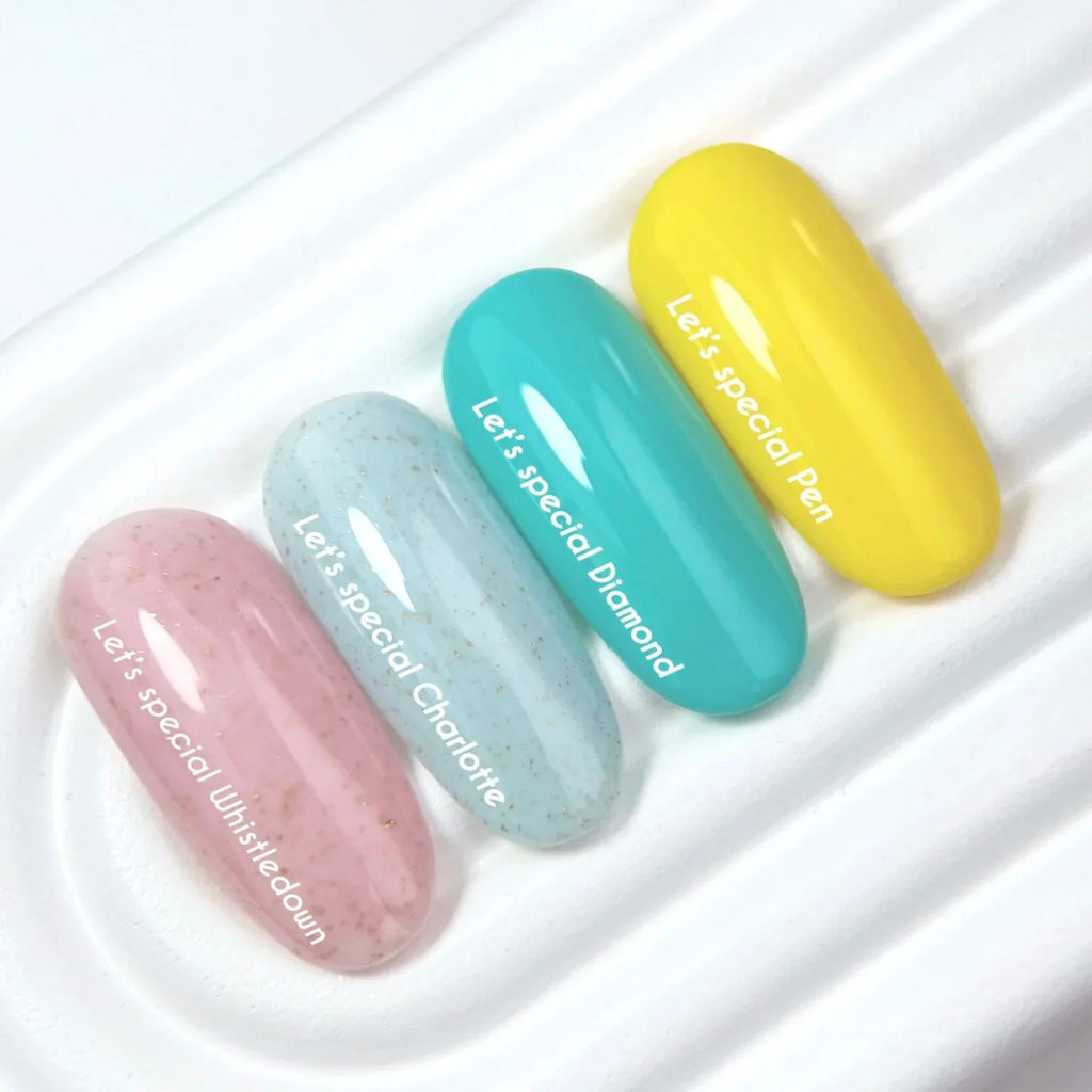 NAILSOFTHEDAY Let’s special Daphne — esmalte semipermanente lechoso con brillo dorado, 10 ml