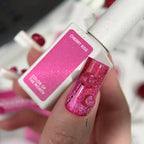 NAILSOFTHEDAY Color del Mes Junio 2025 Cherry Kiss — rosa intenso con efecto ojo de gato, cobertura total en una sola capa, 10 ml