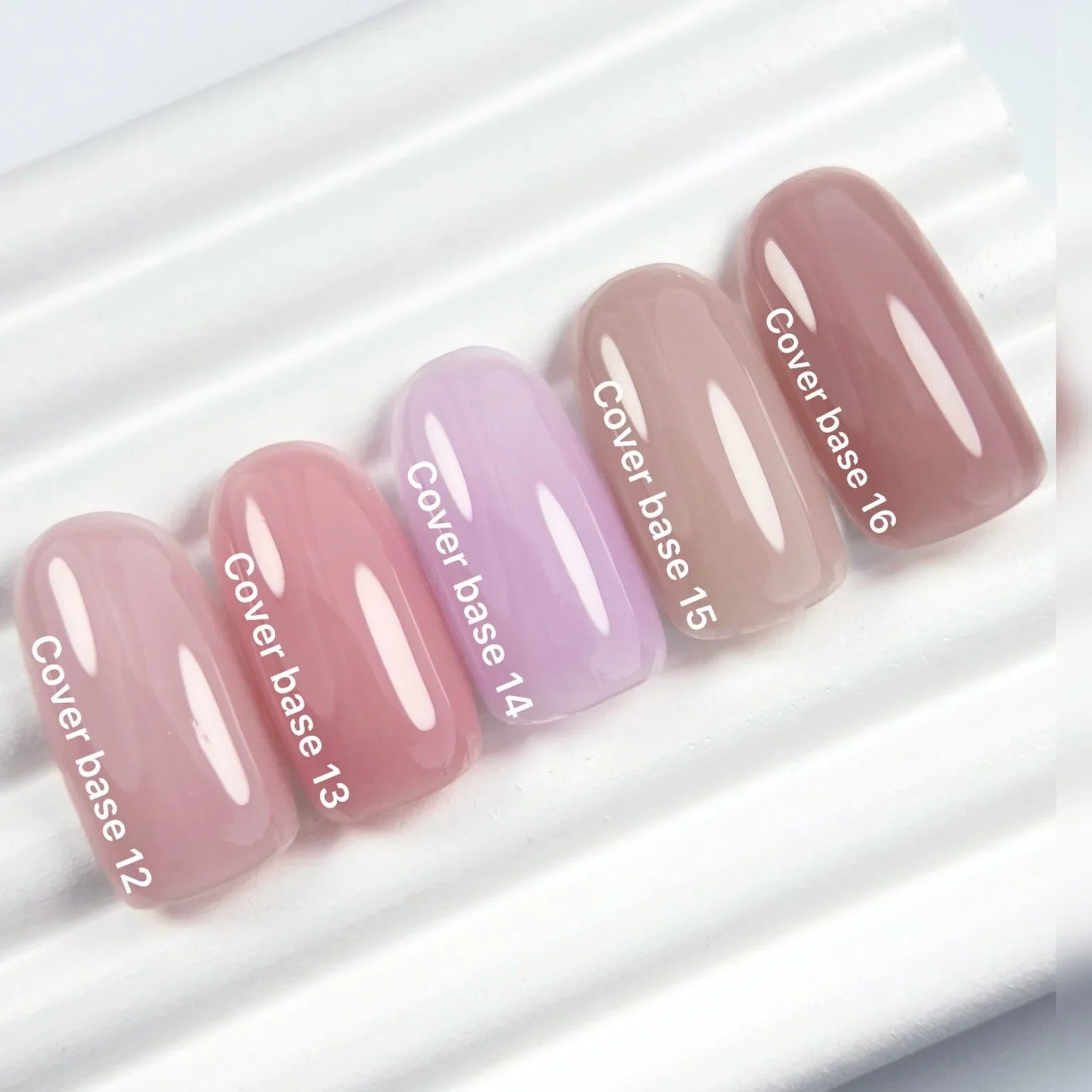 Nailsoftheday Cover base NEW Formula milk 03 — base camuflaje semitransparente en tono lechoso para uñas, 10 ml
