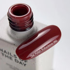 NAILSOFTHEDAY Gel Polish Roksolana — esmalte semipermanente rojo, cobertura en una sola capa, 10 ml
