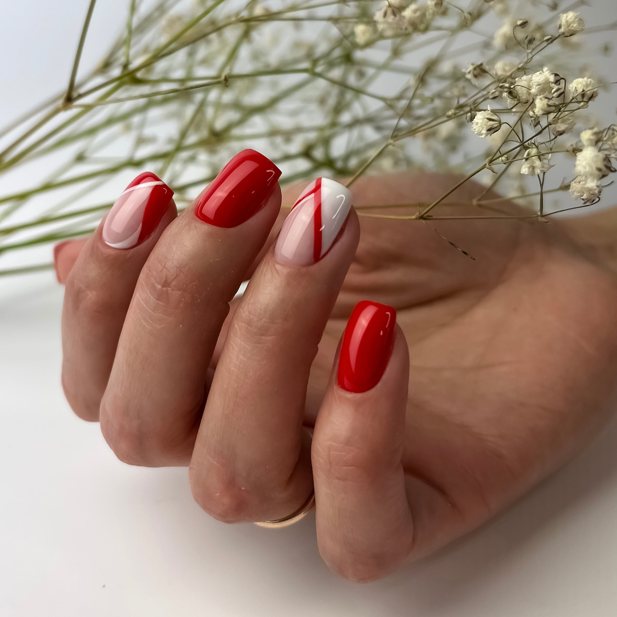 NAILSOFTHEDAY Let's Special Red: esmalte semipermanente  rojo especial que se superpone en una capa, 10 ml