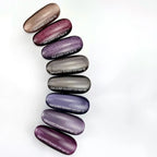NAILSOFTHEDAY Gel Polish Cat Eye 10 — esmalte  efecto ojo de gato en tono marrón con reflejo dorado, cobertura completa en una sola capa. 6 ml.