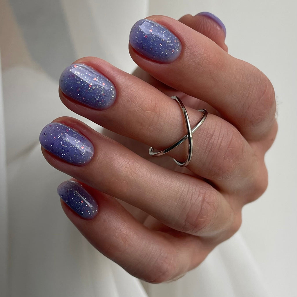 NAILSOFTHENIGHT Reflective base 05 - base reflectante de camuflaje con destellos holográficos (azul profundo), 10 ml
