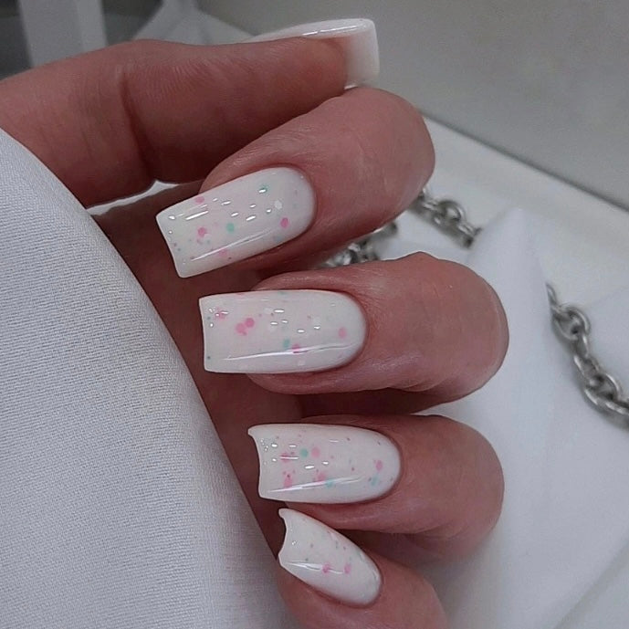 NAILSOFTHEDAY Potal base 28 - base de leche con purpurina neón, 10 ml