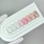Nailsoftheday Cover base NEW Formula 28 — semitransparente tono rosa empolvado con shimmer plateado, una base camuflaje para uñas, 10 ml.
