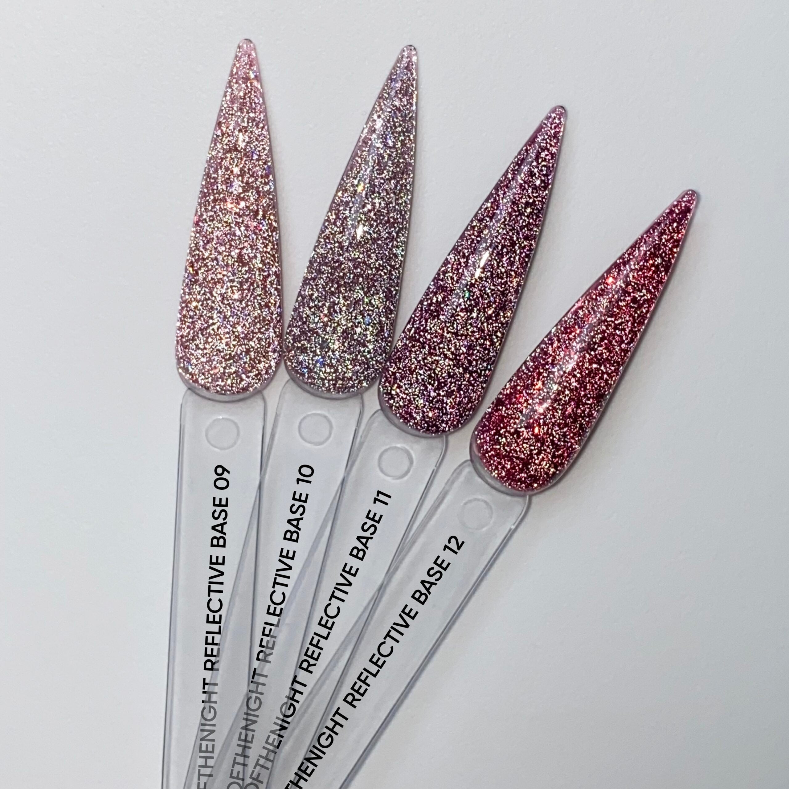 NAILSOFTHENIGHT Reflective base 12 — base reflectante de camuflaje con brillo, 10 ml