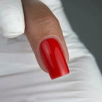 NAILSOFTHEDAY Color Top 06 — clásico rojo intenso sin capa pegajosa, 10 ml.