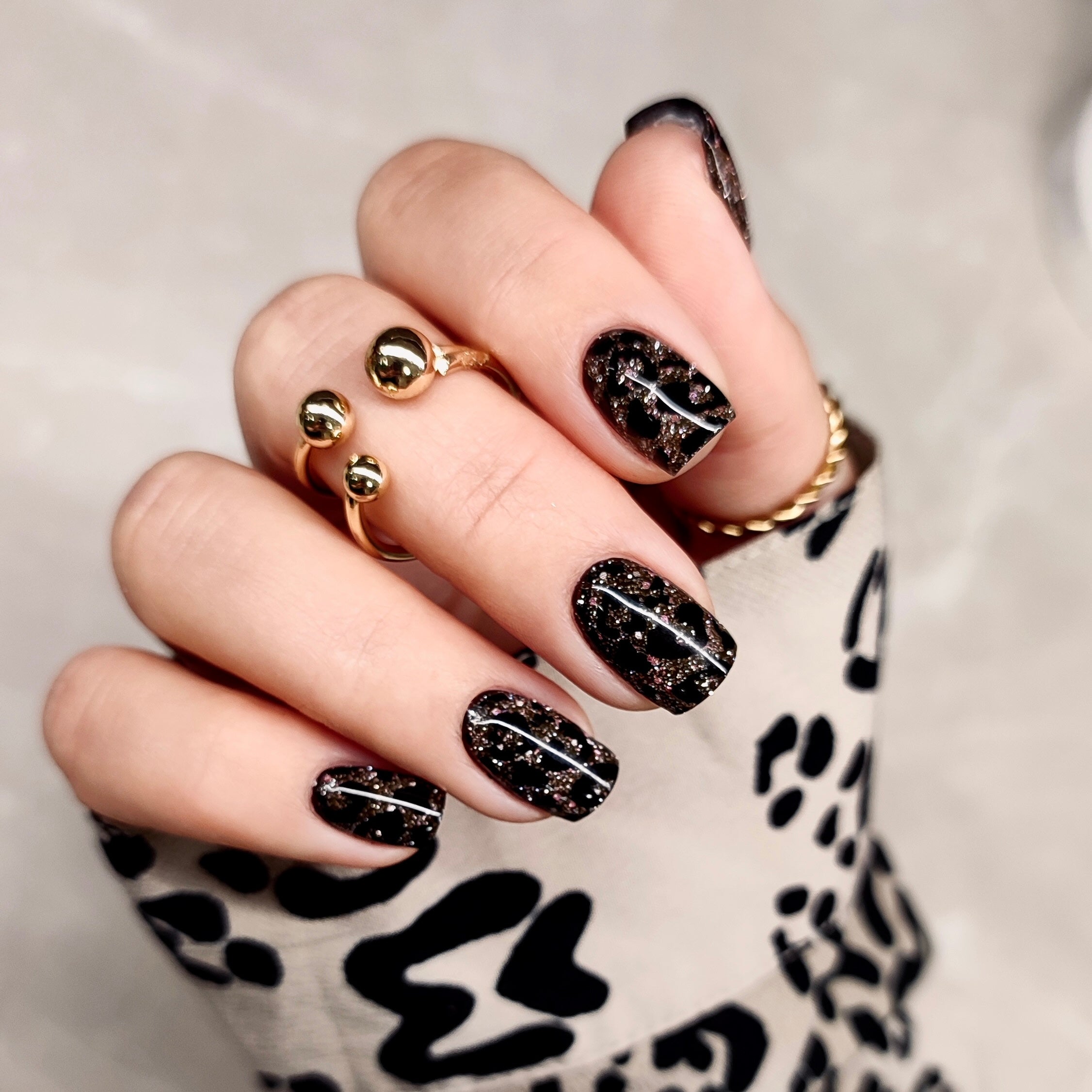 NAILSOFTHENIGHT Reflective base 08  - base reflectante de camuflaje con brillo (melocotón), 10 ml