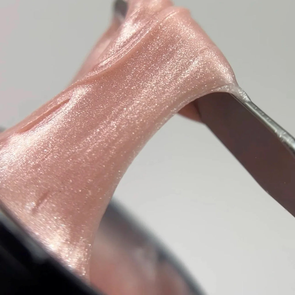 NAILSOFTHEDAY Polygel Shimmer 07 — polígel en tono champán con shimmer fino y intenso, 30 g