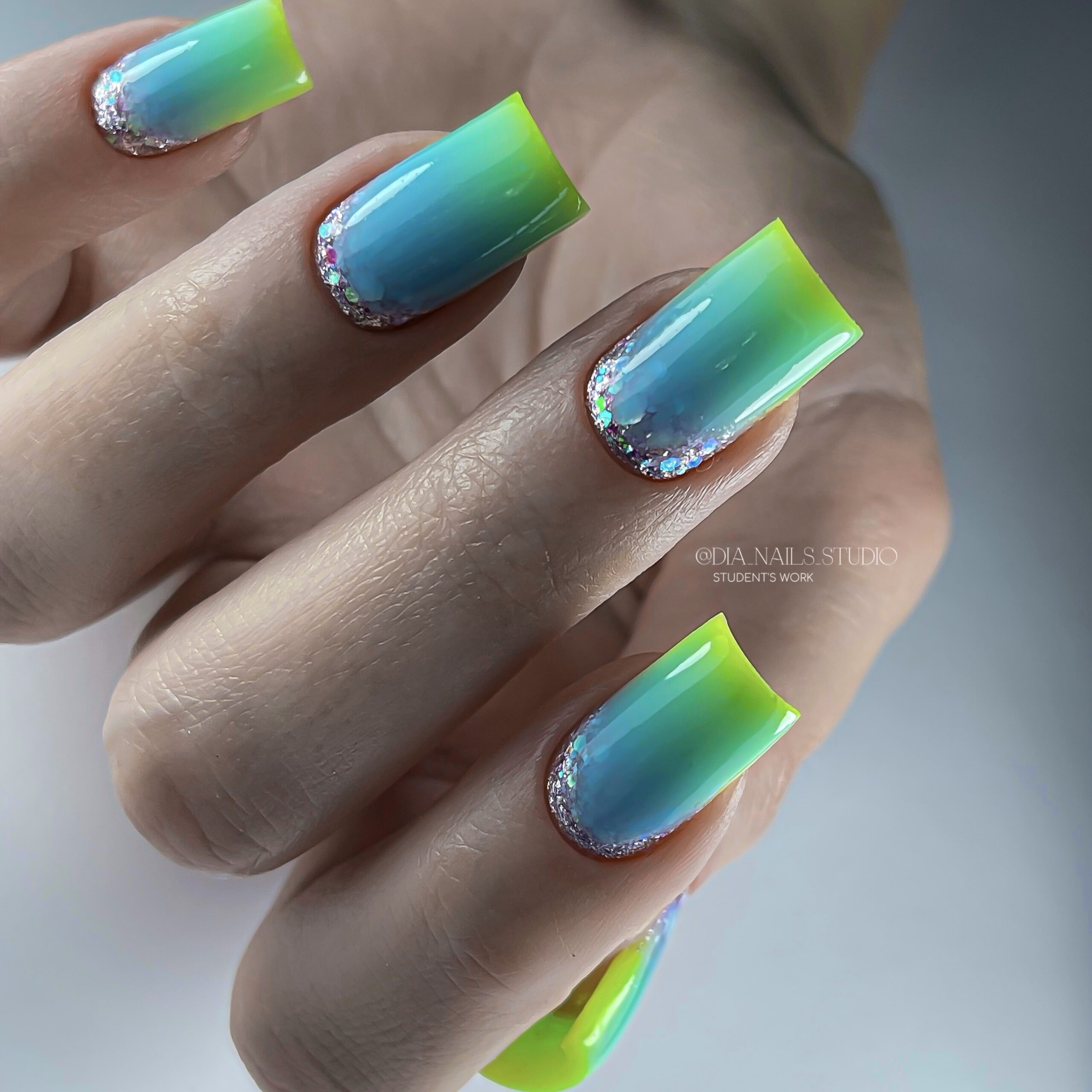 NAILSOFTHEDAY Bottle gel 05 – gel súper fuerte (azul cielo), 10 ml
