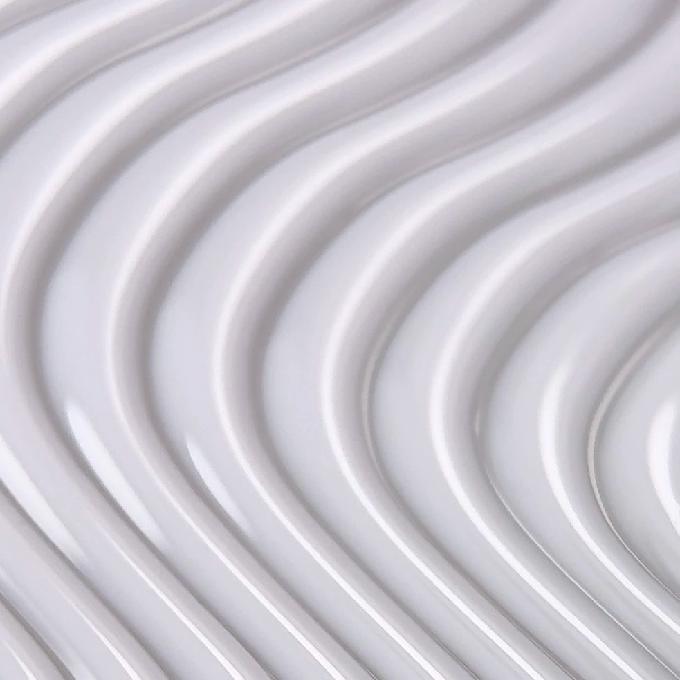 NAILSOFTHEDAY Color del Mes Abril 2026 — Cloudy Blanco lechoso con un delicado velo rosado, cobertura en una capa, 10 ml