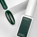 NAILSOFTHEDAY Color del Mes Septiembre 2025 Everroot - 
Un verde profundo e intenso con cobertura total en una sola capa, 10 ml.