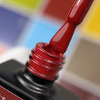 NAILSOFTHEDAY Let’s special Pantone2025/8 — esmalte semipermanente rojo vino profundo, que cubre en una capa, 10 ml.