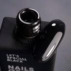 NAILSOFTHEDAY Let's Special Black: esmalte semipermanente negro especial que se superpone en una capa, 10 ml