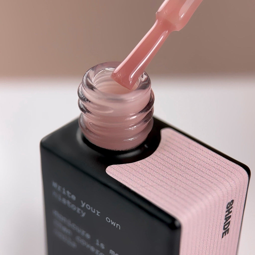 BIBLIOTEKA Matte Cover TOP № 03 Shade - Beige rosado frío, 10 ml