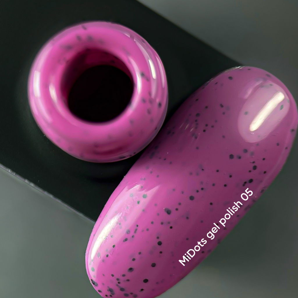 NAILSOFTHEDAY MiDots gel polish 05 — esmalte semipermanente  frambuesa con puntos negros para uñas, 10 ml