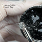 NAILSOFTHEDAY Love is Clear: gel-chicle  transparente para crear diseños voluminosos en las uñas, 15 g