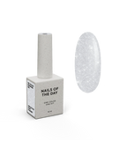 NAILSOFTHEDAY Gel Polish Milkshake 004 – esmalte reflectante color leche, 10 ml