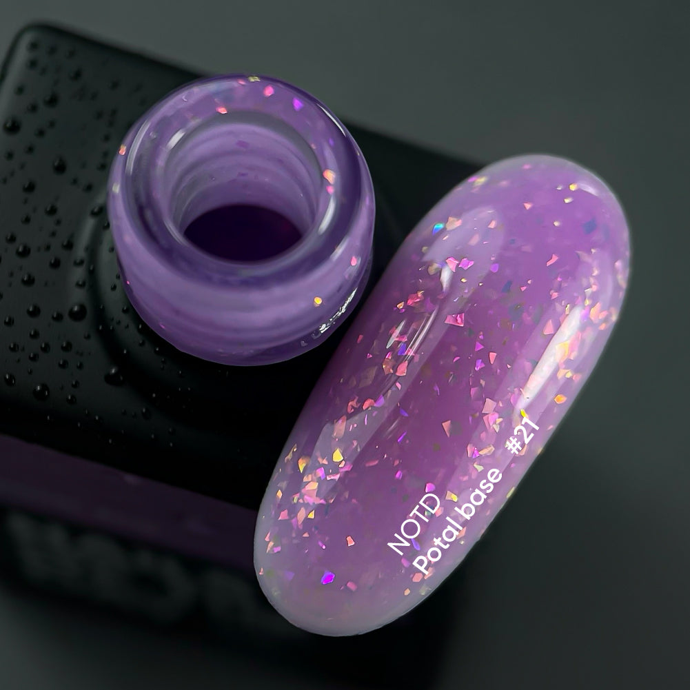 NAILSOFTHEDAY Potal base 21 – base violeta/lila con elegante decoracion holográfica, 10 ml