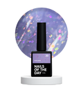 NAILSOFTHEDAY Potal base 20 – base violeta suave con elegante decoracion holográfica, 10 ml