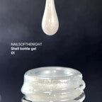 NAILSOFTHENIGHT Shell bottle gel 01 — gel líquido ultrafuerte con función autonivelante y efecto perla para uñas, 10 ml