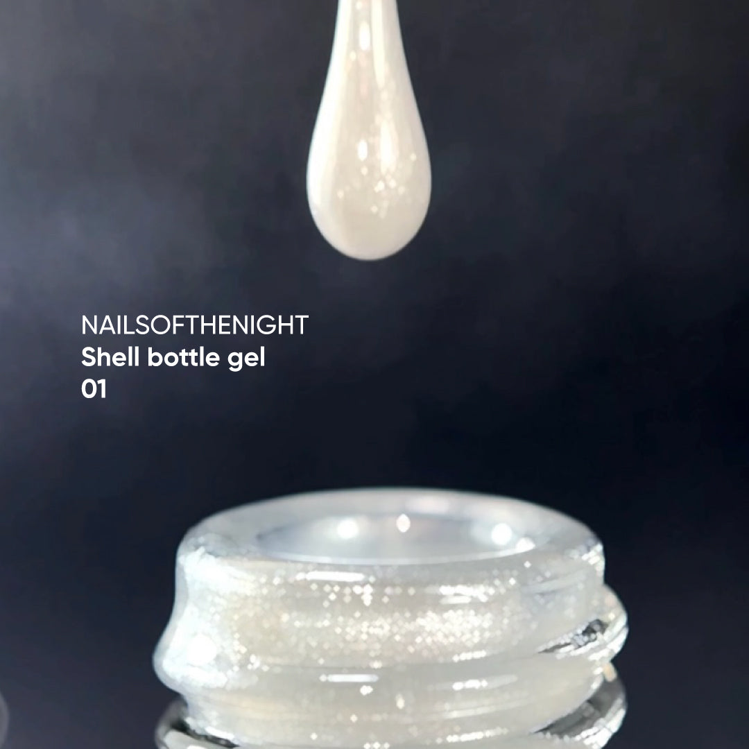 NAILSOFTHENIGHT Shell bottle gel 01 — gel líquido ultrafuerte con función autonivelante y efecto perla para uñas, 10 ml