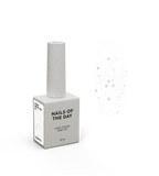 NAILSOFTHENIGHT Silver Snow top 02 — top con hexágonos plateados de diferentes tamaños, sin capa pegajosa, 10 ml